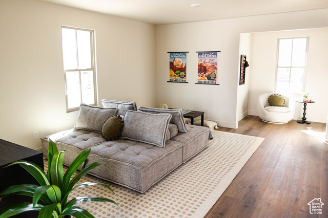 Photo 28 for MLS #2076187 at 712 W Vista Sur Ln #LOT20