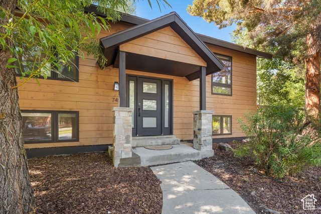 Photo 2 for MLS #2076219 at 745 Quaking Aspen Ct