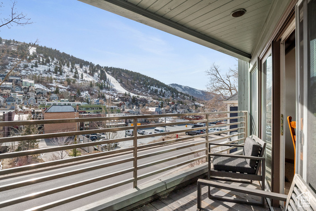 Photo 10 for MLS #2076240 at 320 Marsac Ave