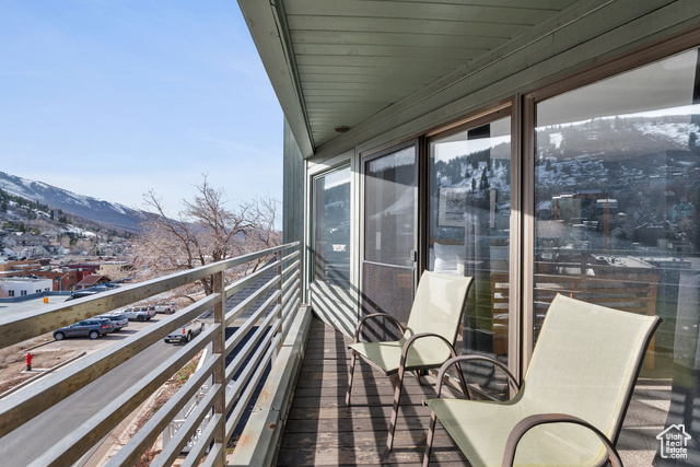 Photo 19 for MLS #2076240 at 320 Marsac Ave