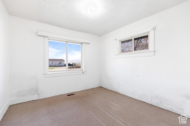Photo 11 for MLS #2076248 at 80 W 300 South