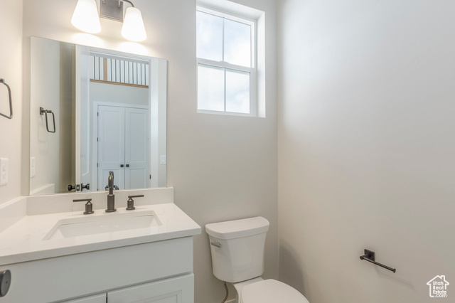 Photo 53 for MLS #2076292 at 2989 Rock View Dr #105