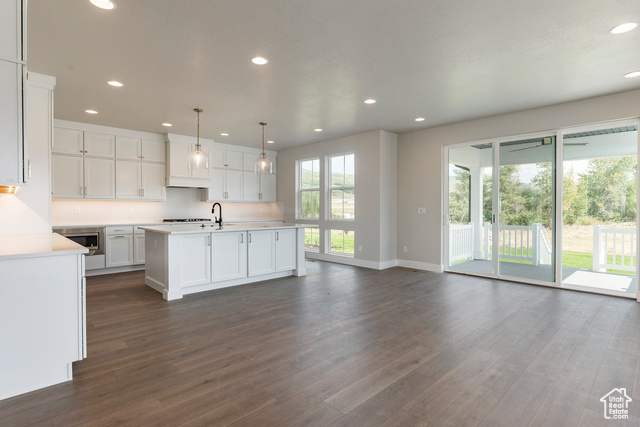 Photo 8 for MLS #2076292 at 2989 Rock View Dr #105