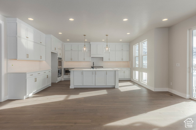 Photo 49 for MLS #2076292 at 2989 Rock View Dr #105