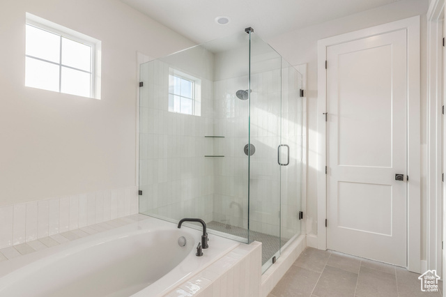 Photo 56 for MLS #2076292 at 2989 Rock View Dr #105
