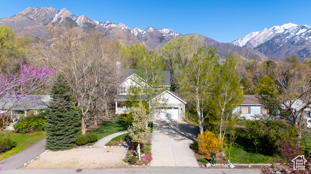 6041 S 2230 E, Holladay UT 84121
