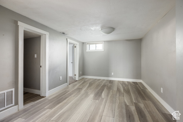 Photo 17 for MLS #2076422 at 997 E 460 South