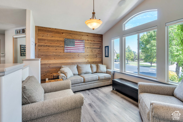 Photo 12 for MLS #2076465 at 4071 S Sandpiper Ln
