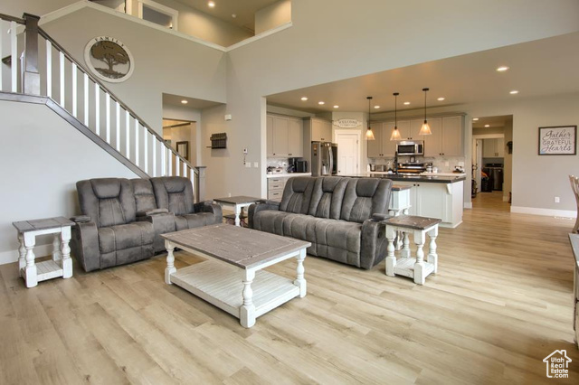 Photo 8 for MLS #2076470 at 2112 S 4300 West