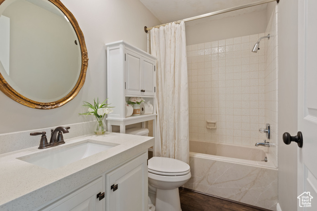 Photo 18 for MLS #2076658 at 819 N Juniperpoint Dr