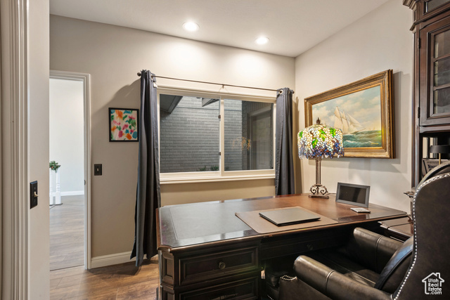 Photo 20 for MLS #2076658 at 819 N Juniperpoint Dr