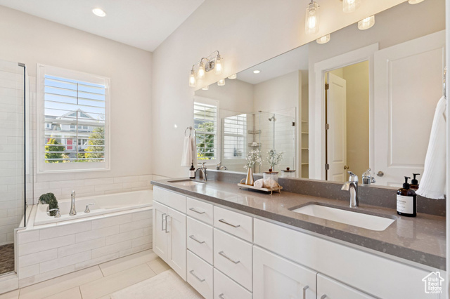Photo 16 for MLS #2076664 at 10713 S Lake Terrace Ave