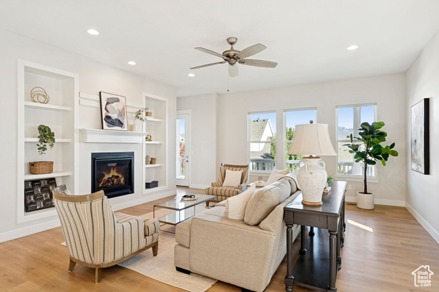 Photo 10 for MLS #2076664 at 10713 S Lake Terrace Ave