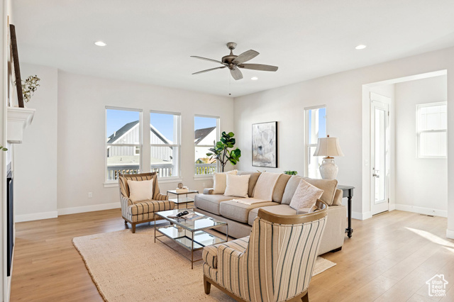 Photo 12 for MLS #2076664 at 10713 S Lake Terrace Ave
