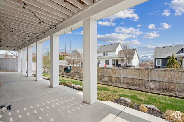 Photo 34 for MLS #2076664 at 10713 S Lake Terrace Ave