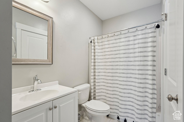 Photo 30 for MLS #2076664 at 10713 S Lake Terrace Ave