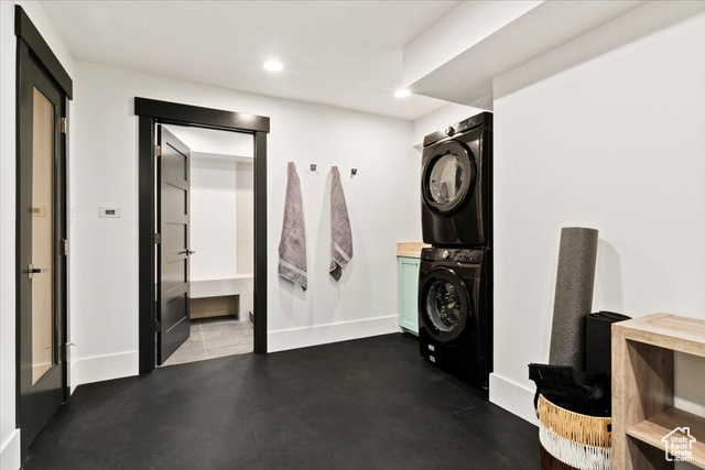 Photo 50 for MLS #2076699 at 1449 S Devonshire Dr