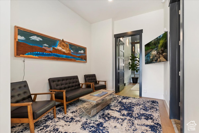 Photo 20 for MLS #2076699 at 1449 S Devonshire Dr