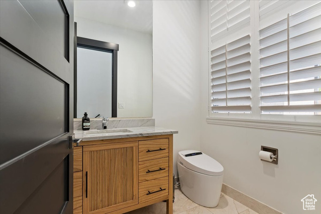 Photo 37 for MLS #2076699 at 1449 S Devonshire Dr