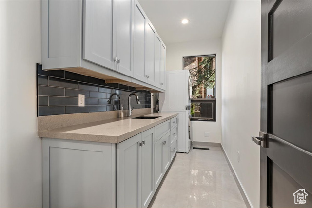 Photo 39 for MLS #2076699 at 1449 S Devonshire Dr