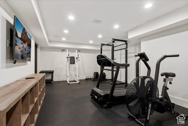 Photo 49 for MLS #2076699 at 1449 S Devonshire Dr