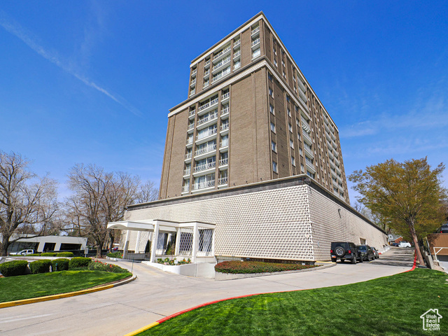Photo 3 for MLS #2076736 at 777 E South Temple #6F