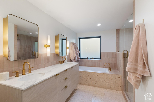 Photo 56 for MLS #2076813 at 4155 S Parkview Dr