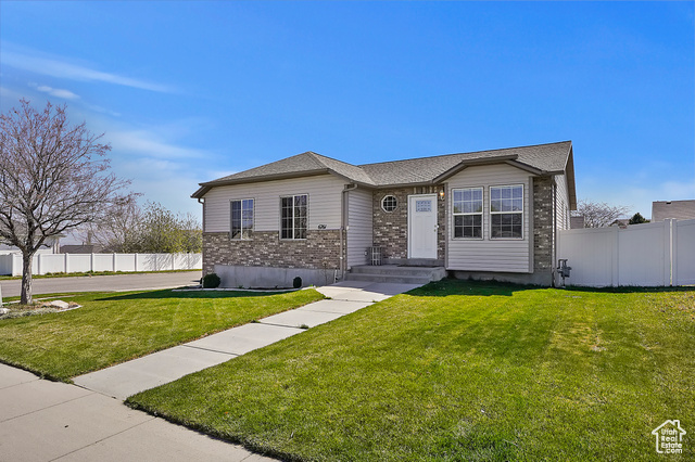 6761 S HIGH BLUFF DR, West Jordan UT 84084