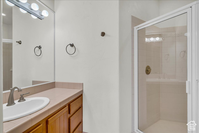 Photo 28 for MLS #2076951 at 478 N Pinion Dr