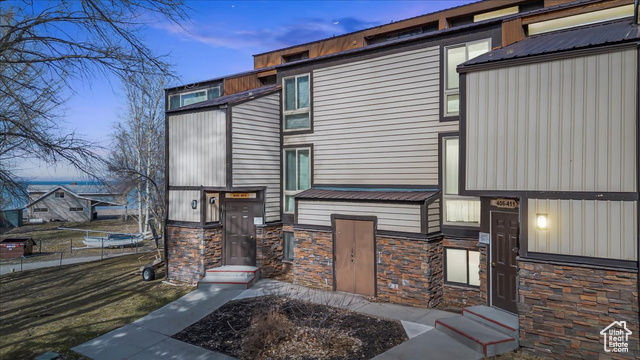 Photo 5 for MLS #2076961 at 2176 S Bear Lake Blvd