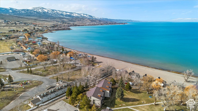 Photo 4 for MLS #2076961 at 2176 S Bear Lake Blvd