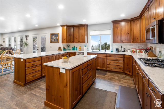 Photo 16 for MLS #2076971 at 1510 S Mahogany Dr