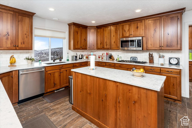 Photo 18 for MLS #2076971 at 1510 S Mahogany Dr