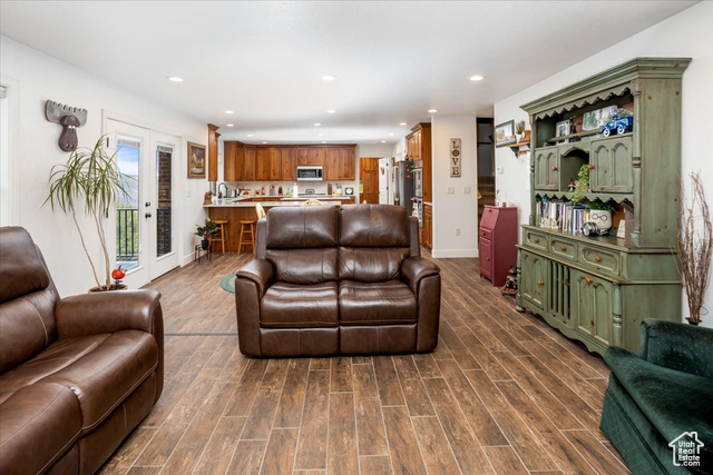 Photo 11 for MLS #2076971 at 1510 S Mahogany Dr