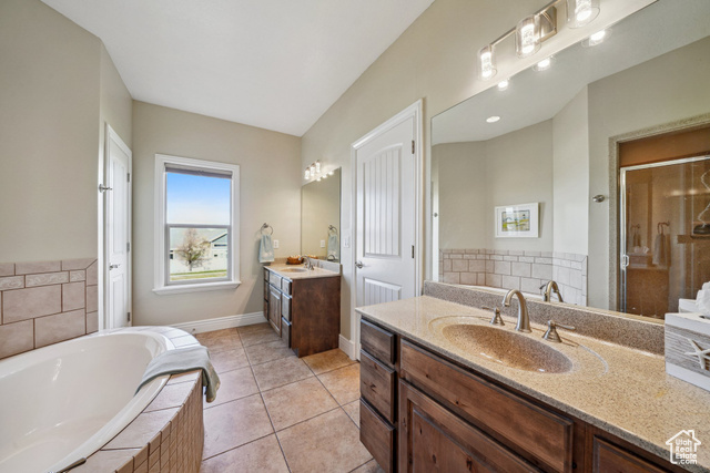 Photo 10 for MLS #2077027 at 3932 S Turnbuckle Rd