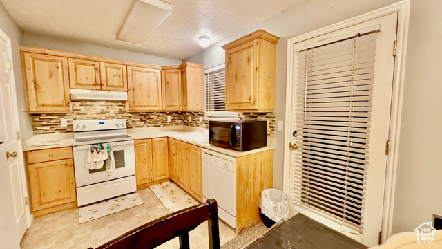 Photo 5 for MLS #2077087 at 70 Teal Loop