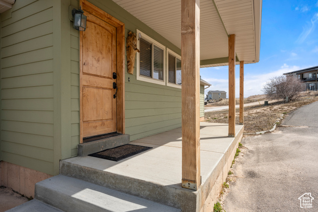 Photo 4 for MLS #2077119 at 17 Wedge Way