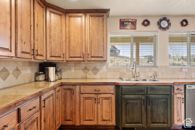 Photo 8 for MLS #2077119 at 17 Wedge Way