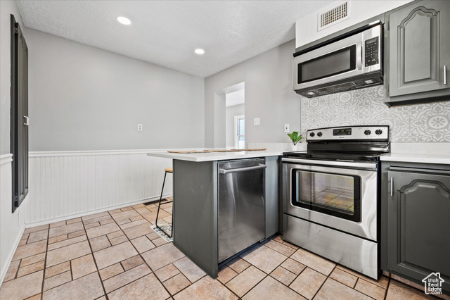 Photo 14 for MLS #2077130 at 1171 24th