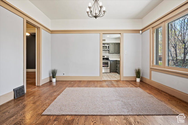 Photo 10 for MLS #2077130 at 1171 24th