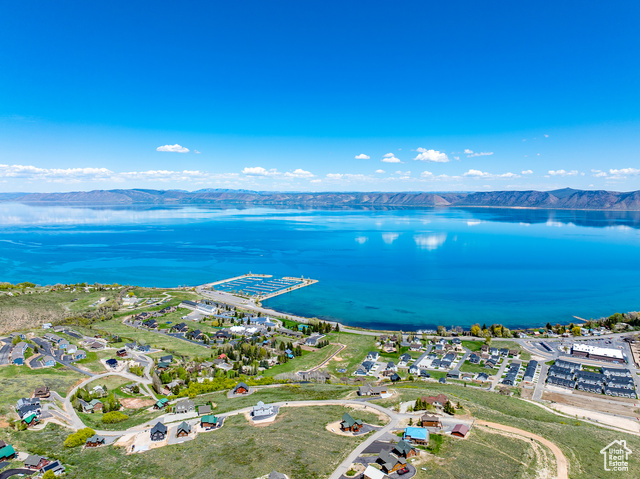 569 N CRESTVIEW DR, Garden City UT 84028