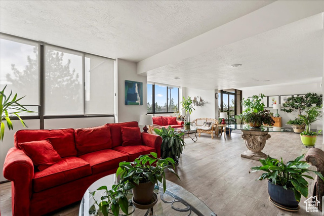 Photo 23 for MLS #2077190 at 241 N Vine #306W
