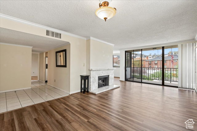 Photo 9 for MLS #2077190 at 241 N Vine #306W