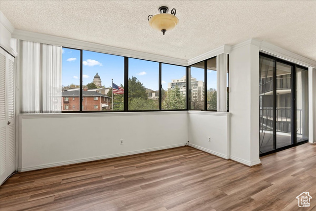 Photo 4 for MLS #2077190 at 241 N Vine #306W