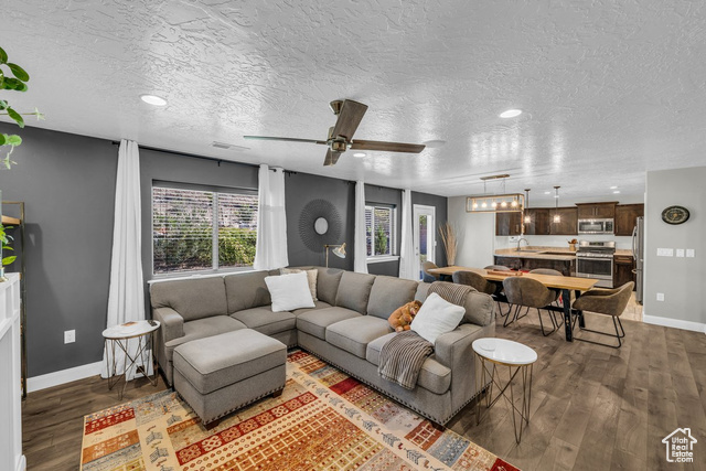 Photo 6 for MLS #2077242 at 807 N 370 West