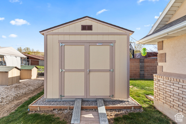 Photo 22 for MLS #2077255 at 245 Sunset Drive