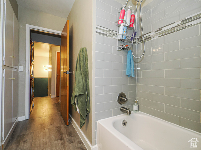 Photo 16 for MLS #2077430 at 405 E Scott Ave