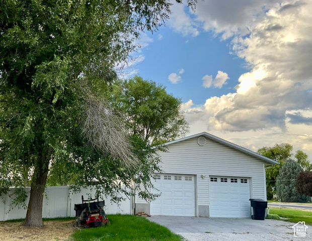 Photo 9 for MLS #2077449 at 129 N 3rd