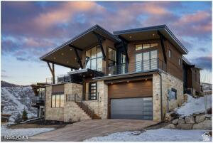 1526 W Orion Way
                     MLS #2077476