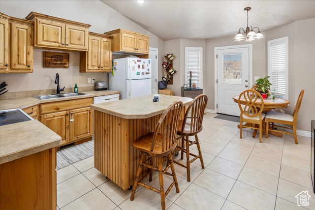 Photo 8 for MLS #2077490 at 458 W 275 South
